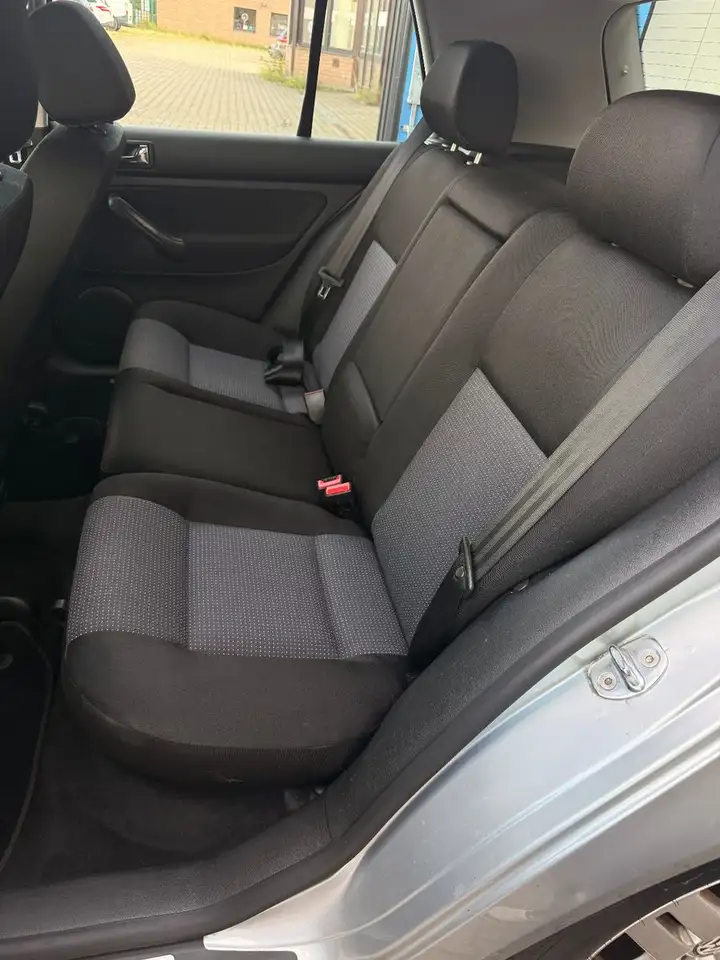 Volkswagen Golf 1.4 Comfortline/Klimaanlage/TÜV NEU/Service, foto 11