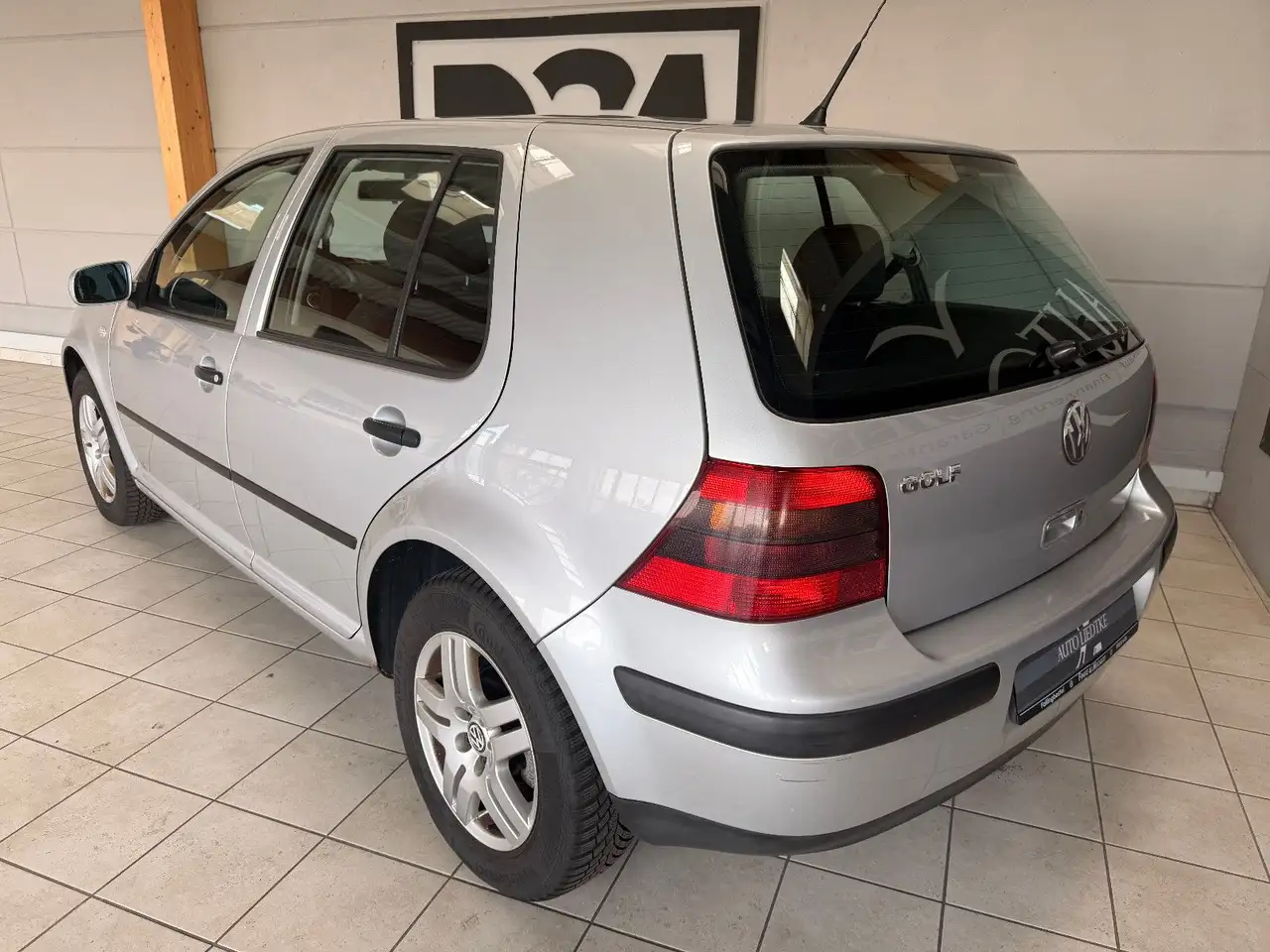 Volkswagen Golf 1.4 Comfortline/Klimaanlage/TÜV NEU/Service, foto 3
