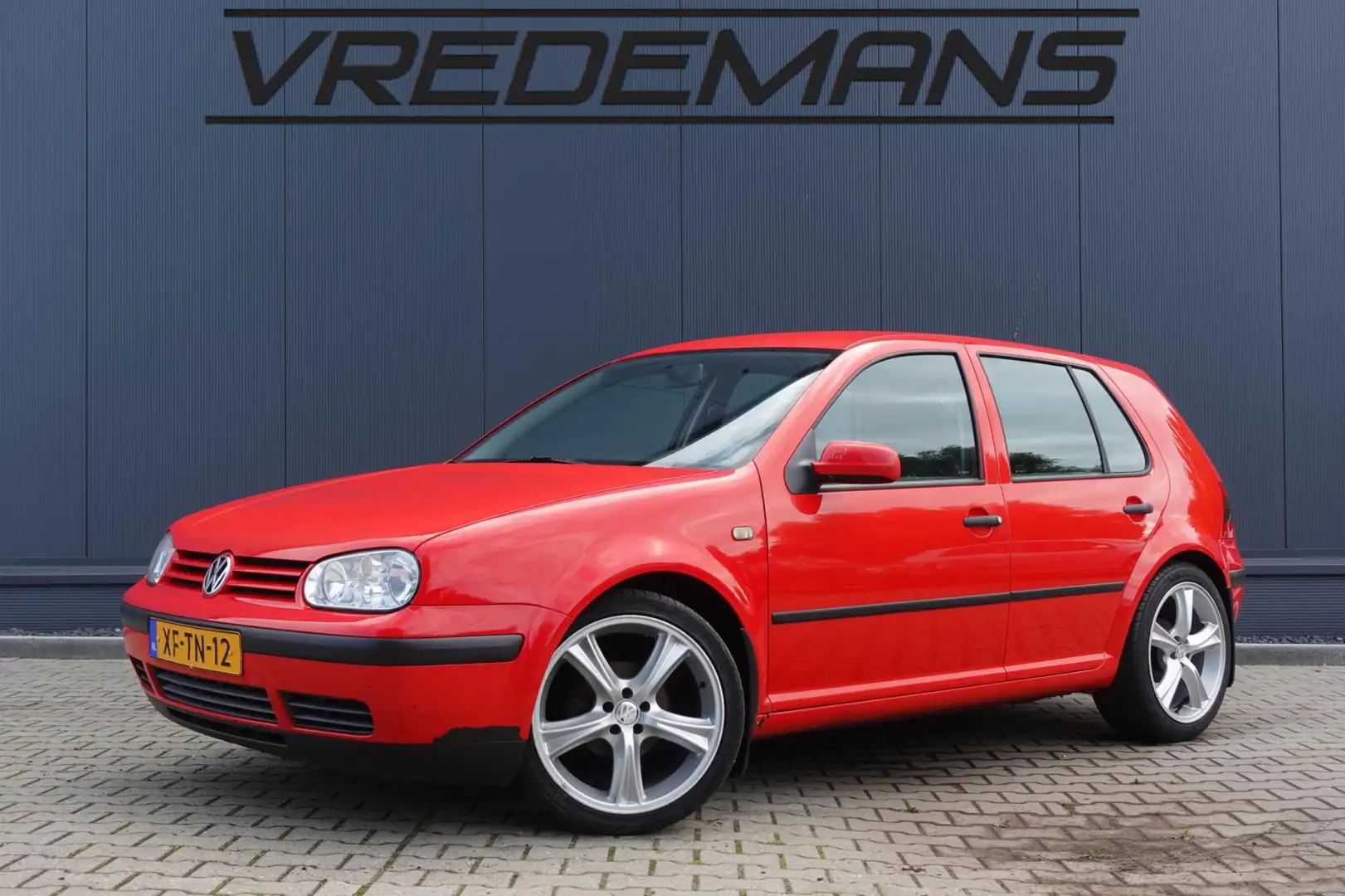 Volkswagen Golf 1.4-16V Rojo - 1