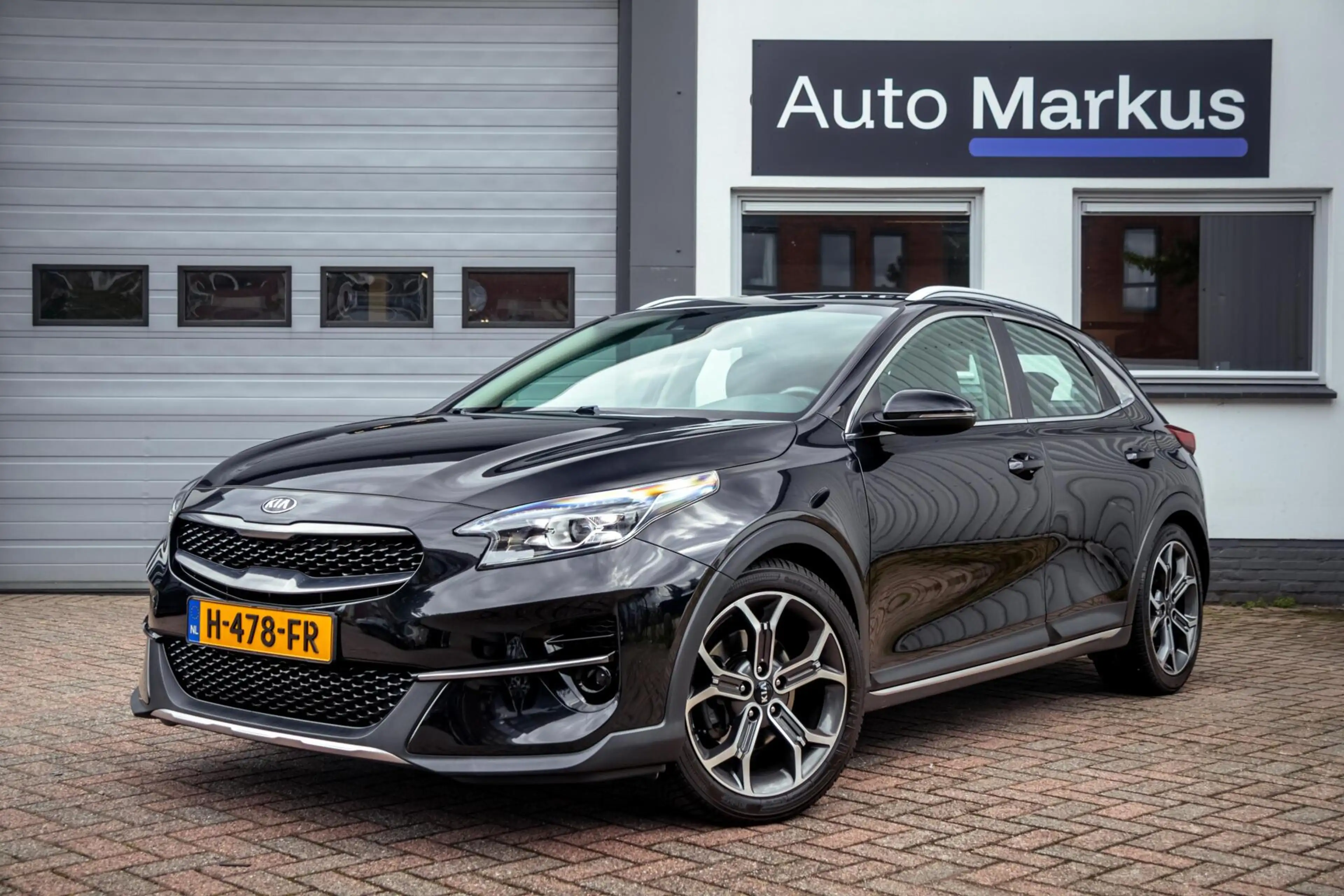 Kia XCeed 1.0 T-GDi DynamicLine|Carplay|Half-Leder|Navi|Crui — photo 2