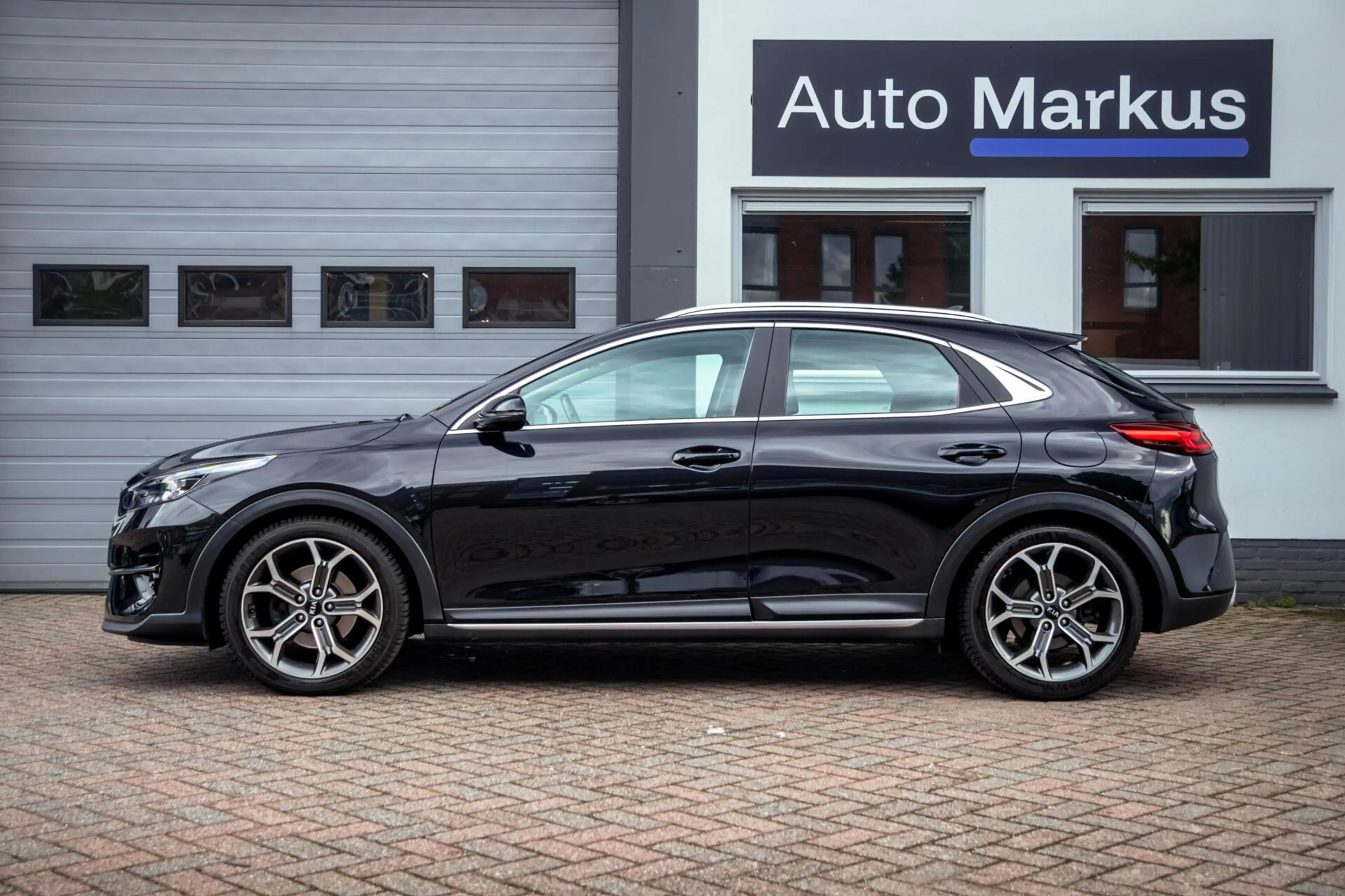 Kia XCeed 1.0 T-GDi DynamicLine|Carplay|Half-Leder|Navi|Crui — photo 3