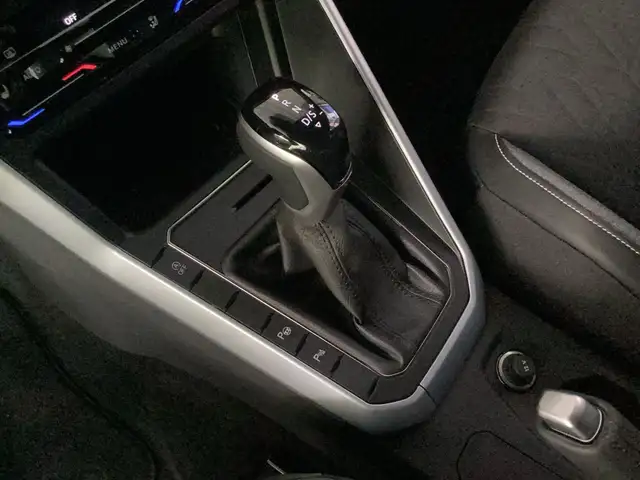 Volkswagen Taigo view 11