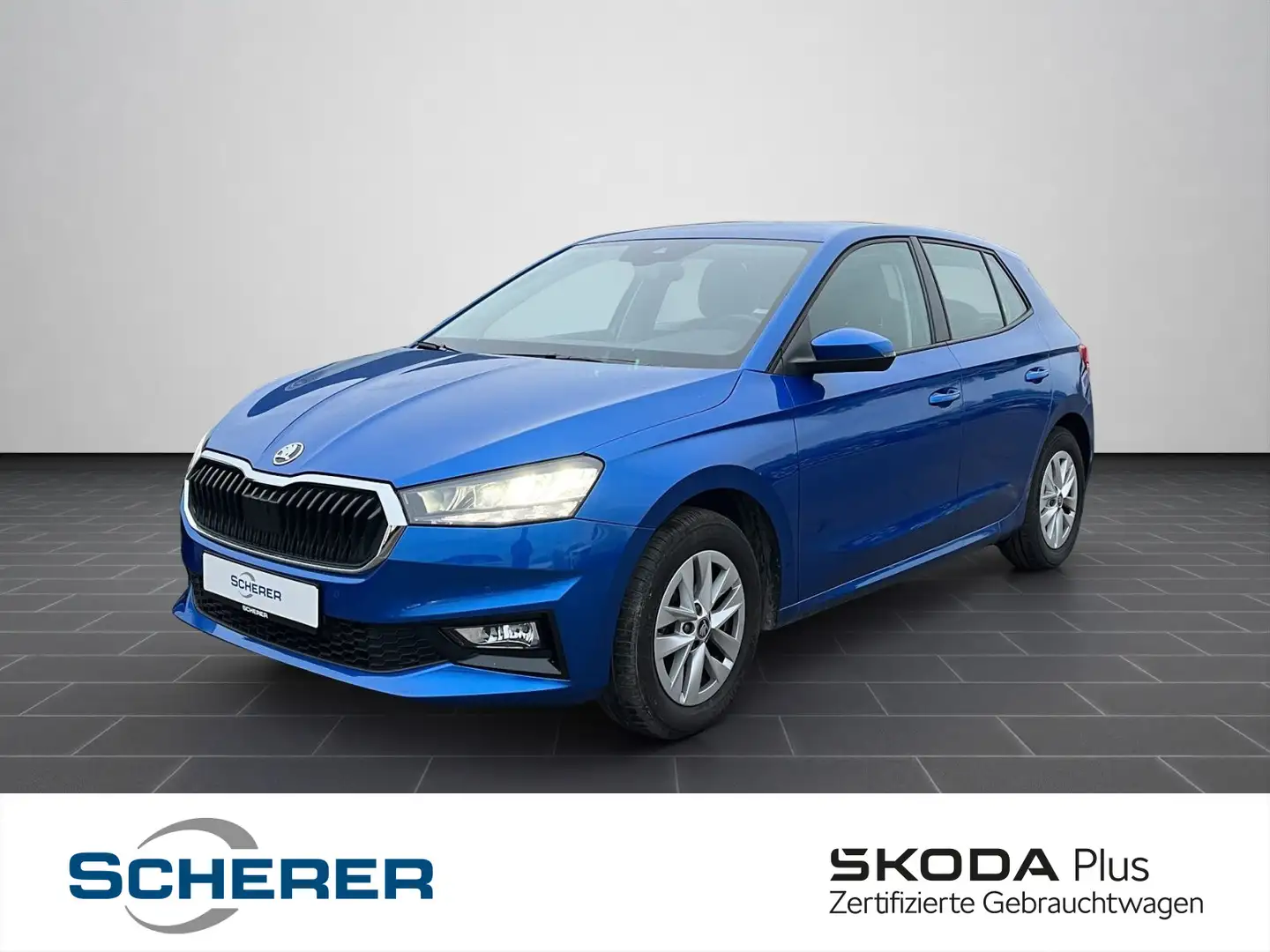 Skoda Fabia Selection 1.0 TSI DSG CARPLAY KAM SHZ pACC Blau - 1