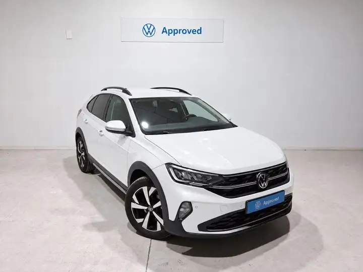Volkswagen Taigo "Más" 1.0 TSI 6 vel. 2025