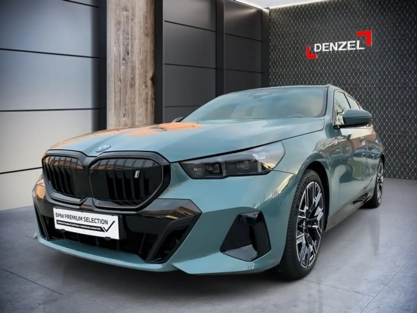 BMW i5 eDrive40 Touring G61 Grün - 2