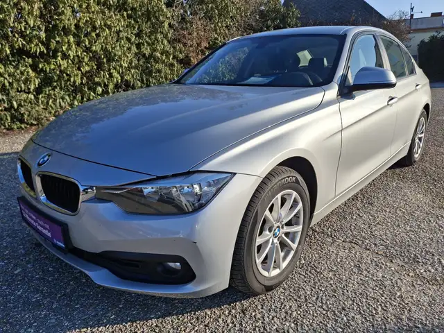 BMW 316 d Advantage 2.0d/NAVI/Leder/Bluetooth/FACELIFT !