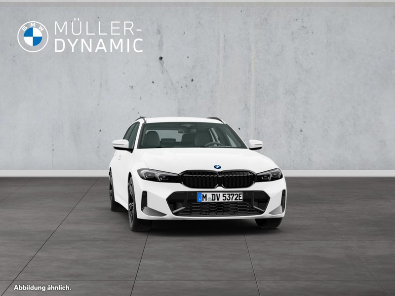 BMW 330 e xDrive Touring — photo 10