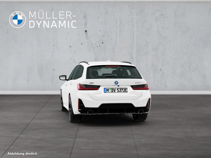 BMW 330 e xDrive Touring — photo 7