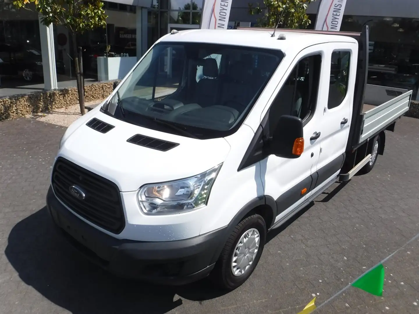 Ford Transit 350E L4H3 TDCi RWD Ambiente Wit - 1