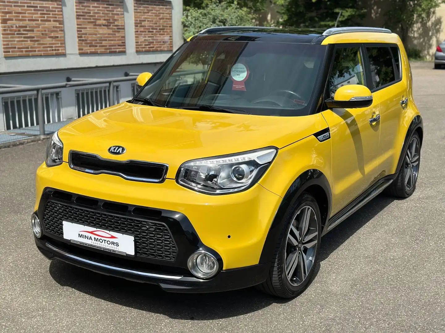 Kia Soul Spirit *Pano*Standheizung*VIP-Paket*AHK Giallo - 1