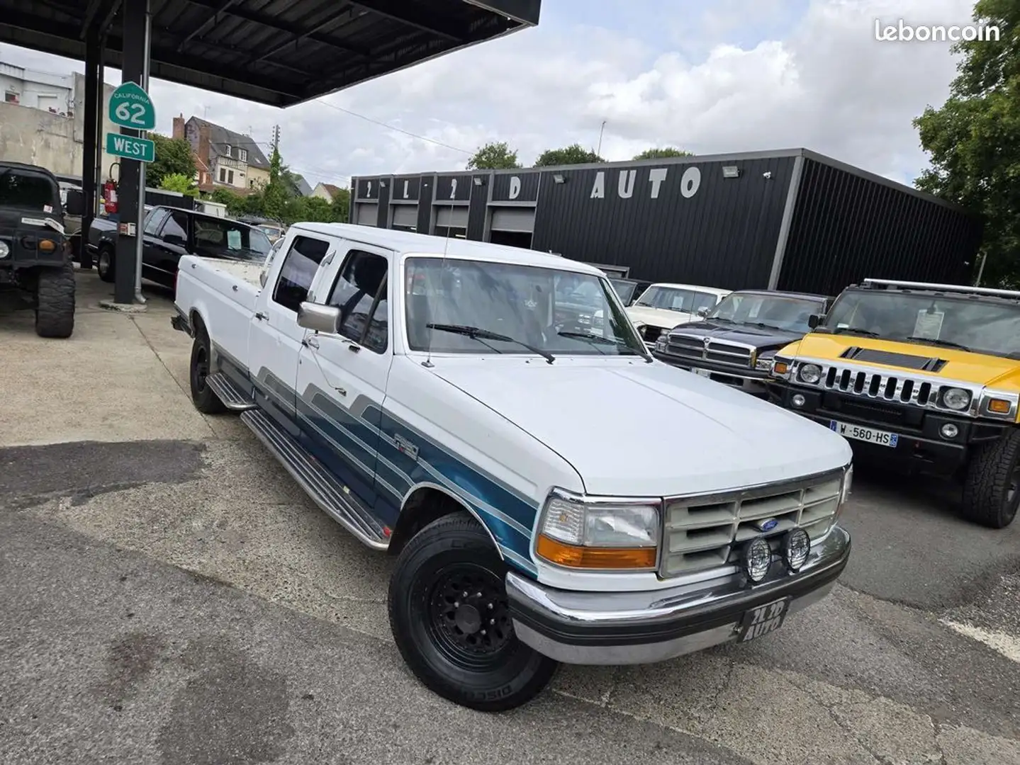 Ford F 350 F 350 7.5 V8 460ci Crew Cab 4 portes XLT Blanc - 1