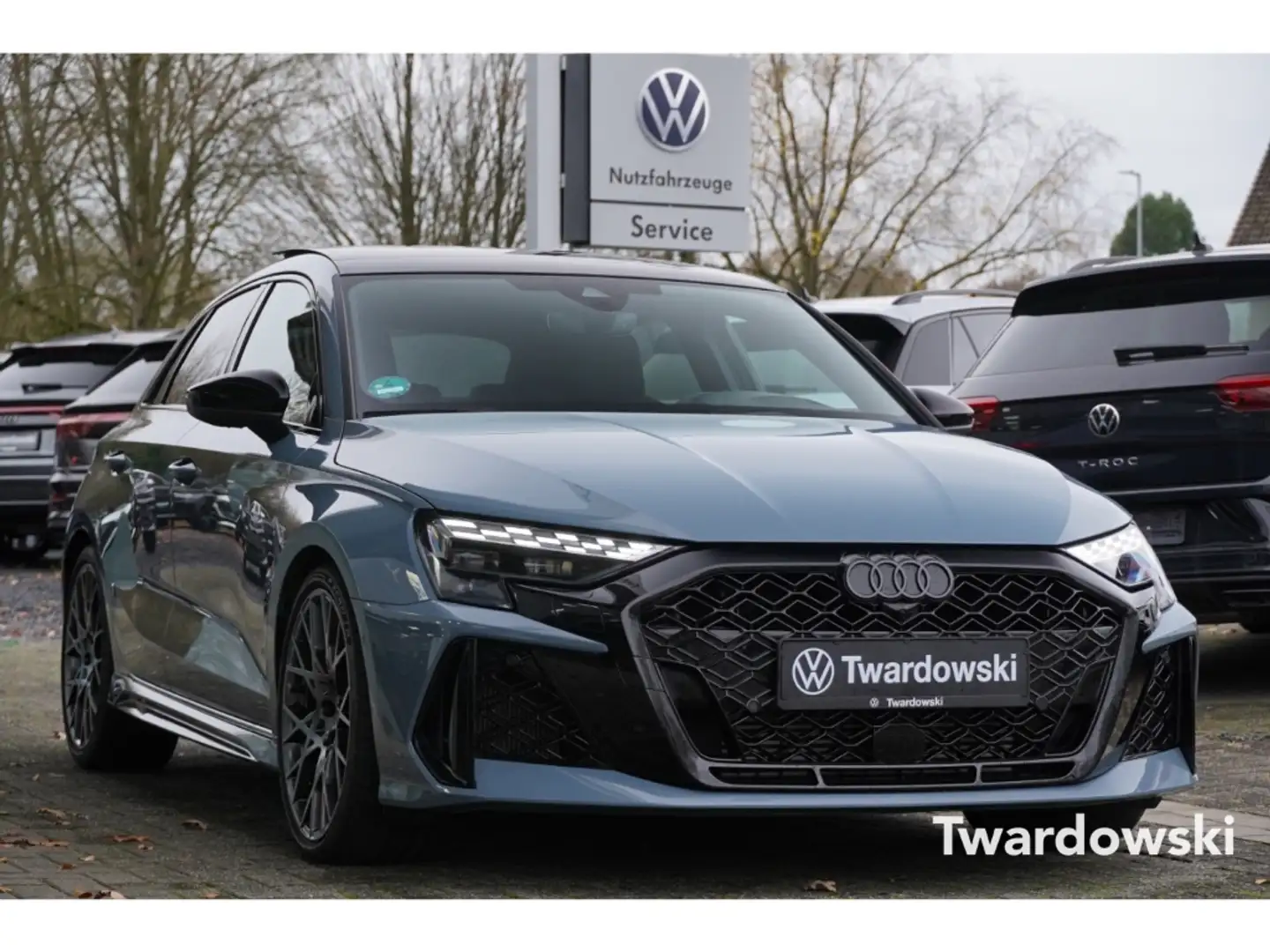 Audi RS3 Sportback HUD Pano ACC Raute MAtrix 280 Sonos Grau - 1