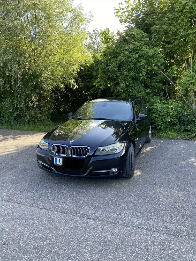 BMW 318 318d Fleet Touring Aut. Schwarz - 1