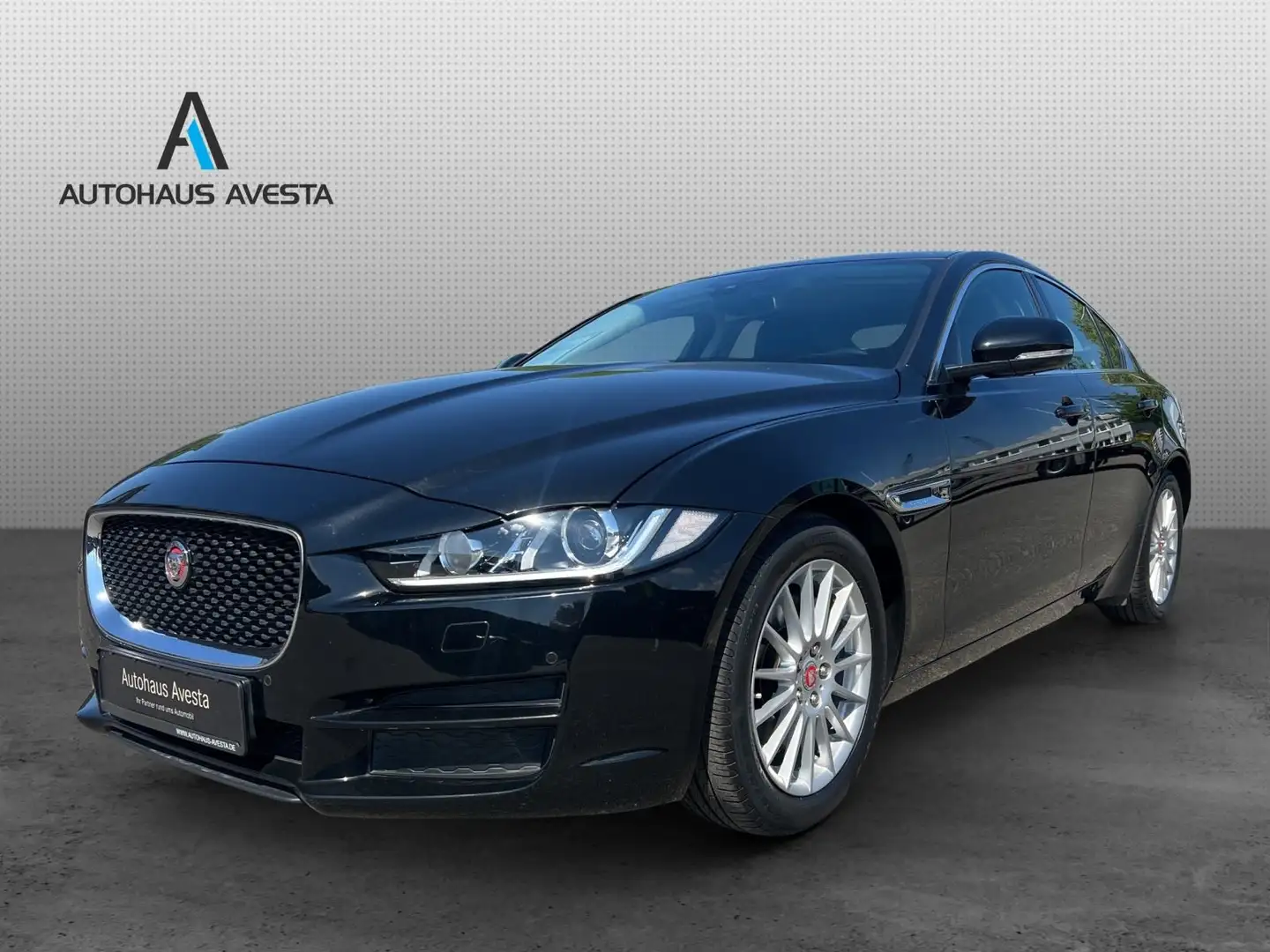 Jaguar XF Pure/NUR 64t.KM/1.HD/LEDER/XENON/KAM/ Noir - 2