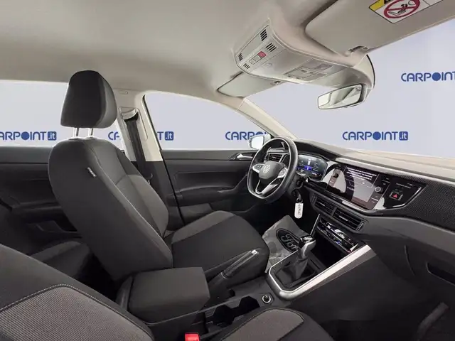 Volkswagen Polo view 7