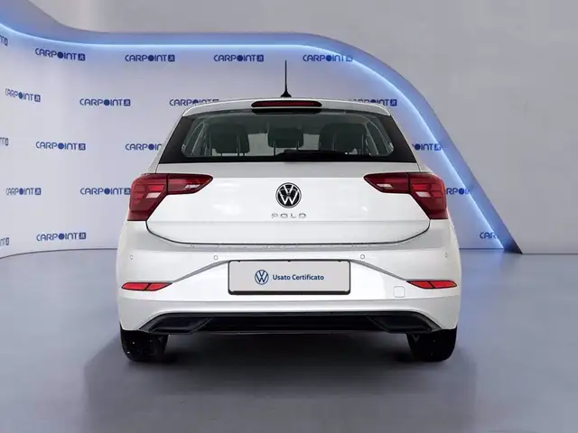 Volkswagen Polo view 5