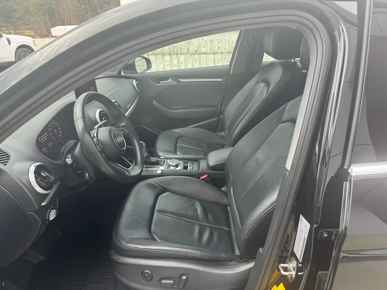 Audi A3 снимка Audi A3