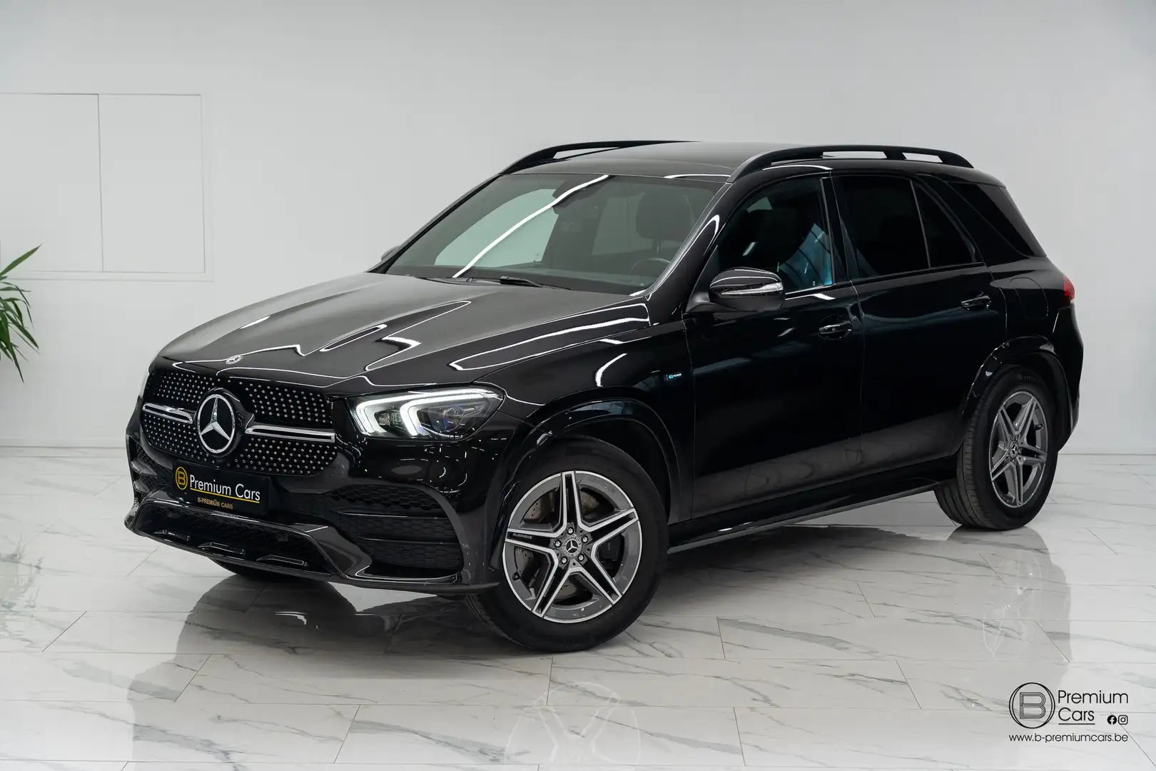 Mercedes-Benz GLE 350 e 4Matic 9G AMG Line! Memory / Pano / 1ste eig! Чорний - 2
