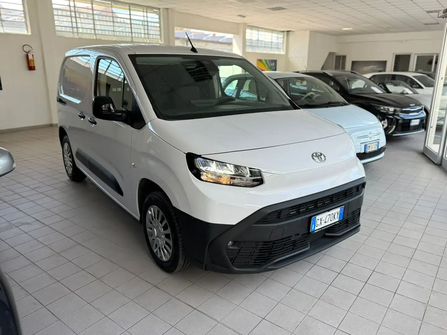 Toyota Proace City 1.5D L1 CONFORT Weiß - 1