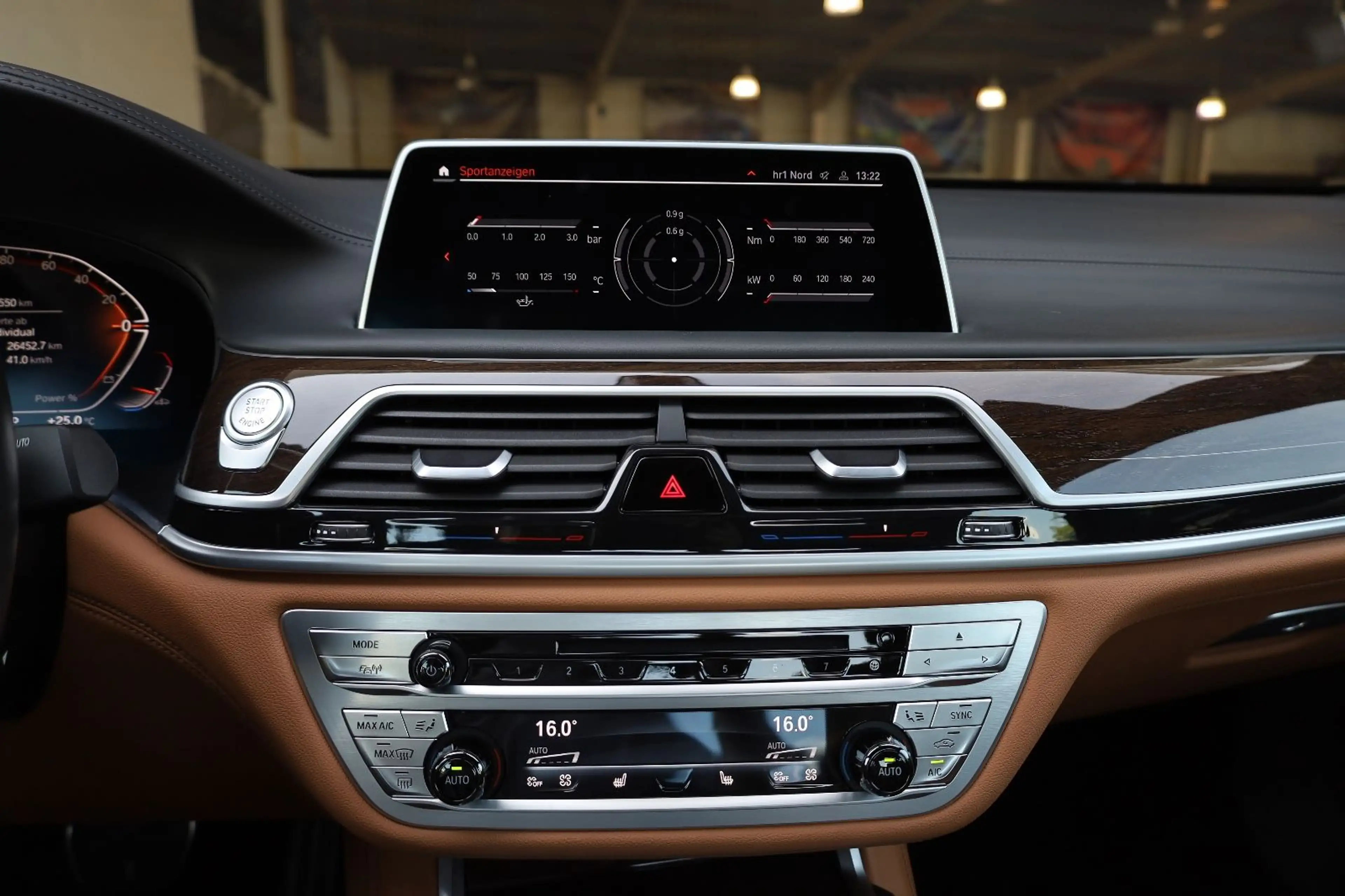 BMW 730 d/360*/HUD/SHZ/DAB/AIRMATIC/HarmanKardon/R19 — photo 14