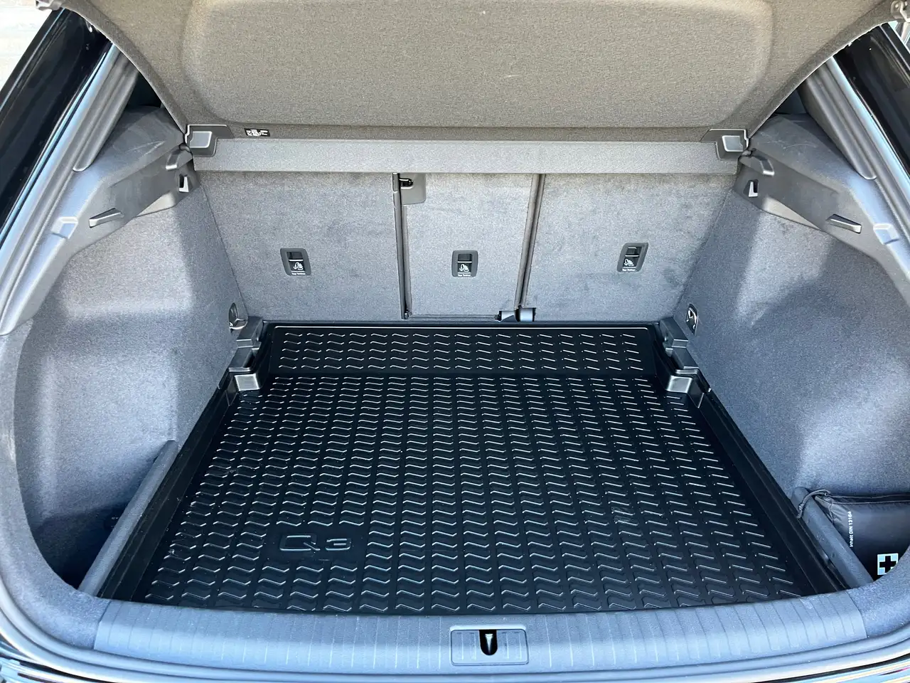 Audi Q3 снимка Audi Q3