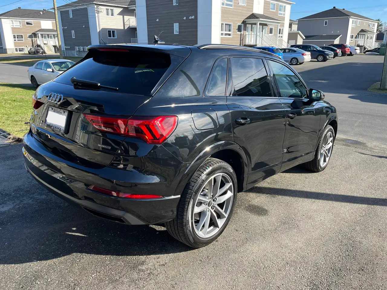 Audi Q3 снимка Audi Q3