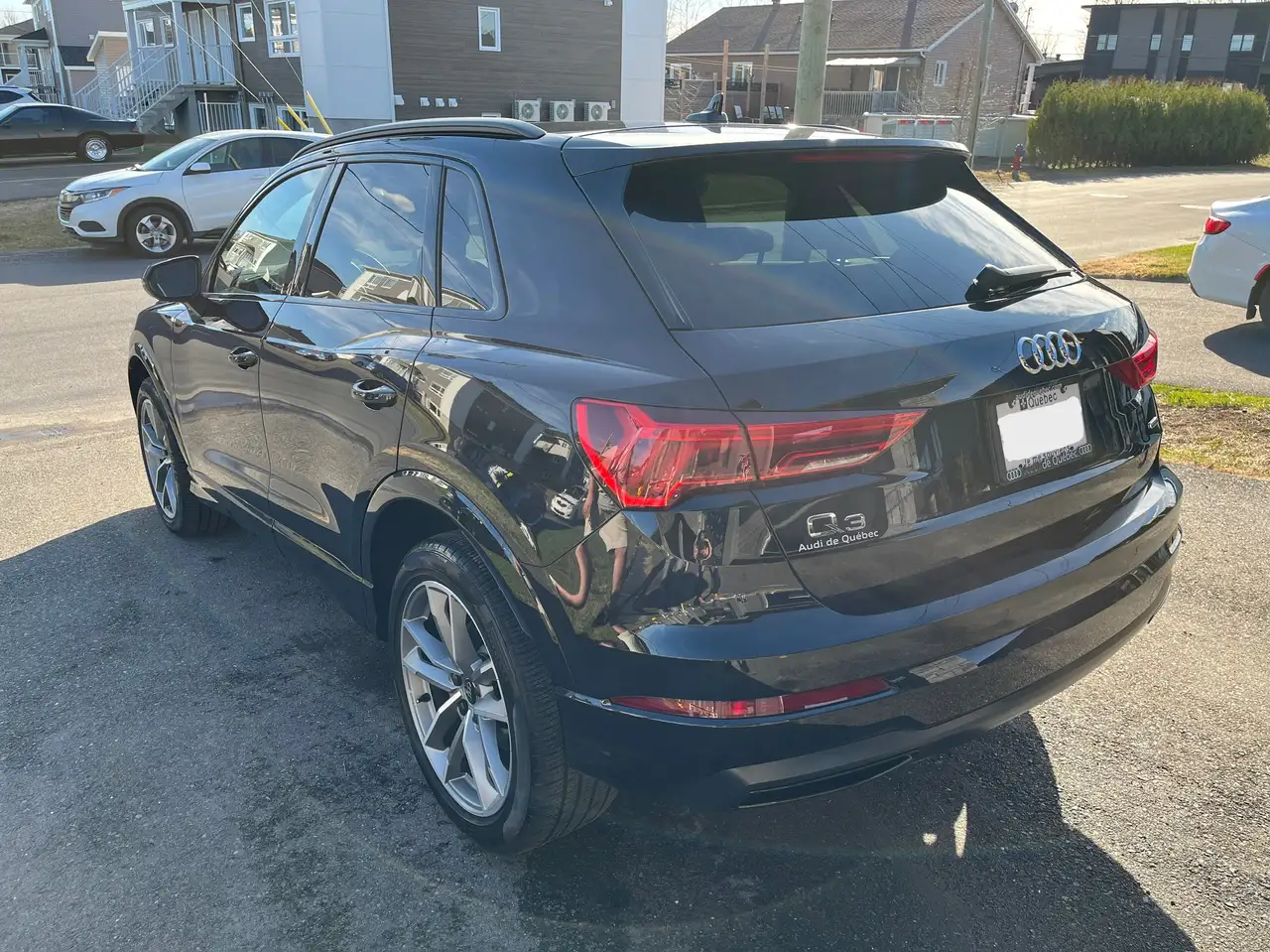 Audi Q3 снимка Audi Q3