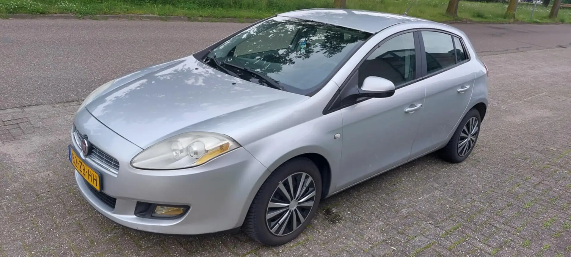 Fiat Bravo Bravo 1.4 Dynamic Argintiu - 2