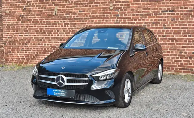 Mercedes-Benz B 180 1HAND NAVI LED SPUR PARK ASSIST TEMPOMAT