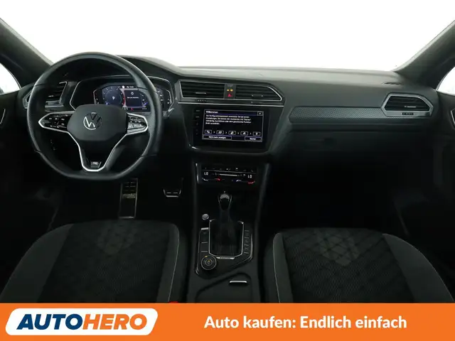Volkswagen Tiguan Allspace view 12
