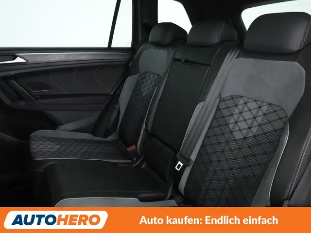 Volkswagen Tiguan Allspace view 14