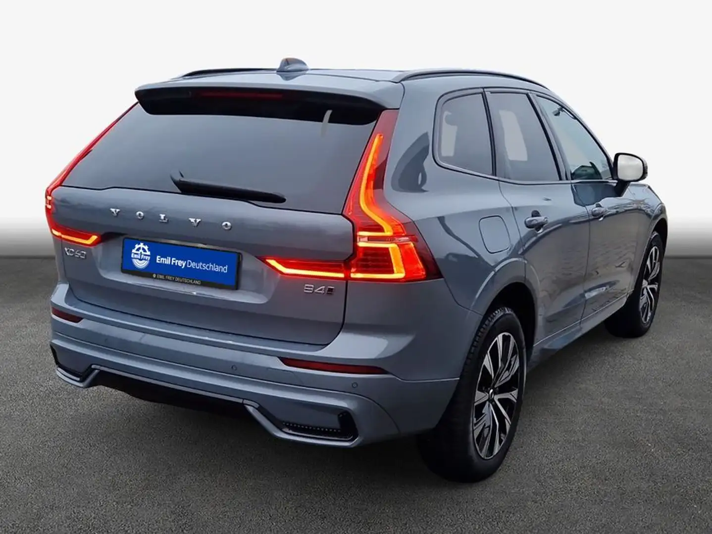 Volvo XC60 XC60 B4 D AWD Plus Dark Grau - 2