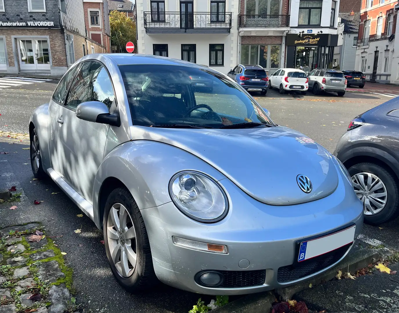 Volkswagen New Beetle New Beetle 1.6i Zilver - 1