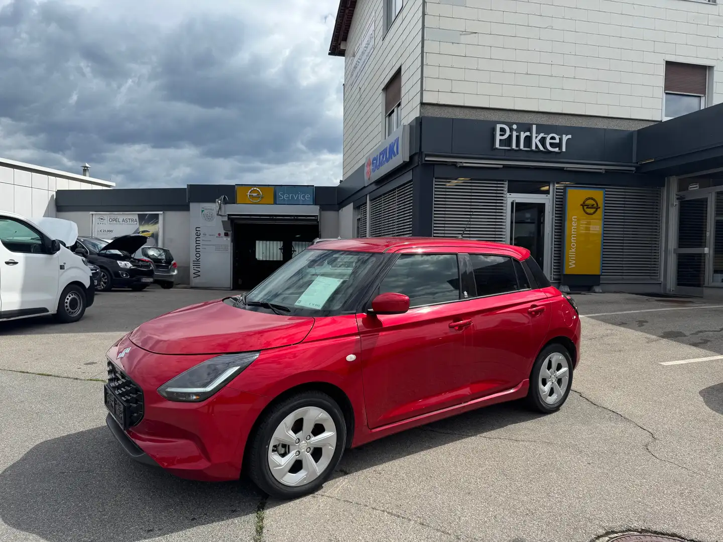 Suzuki Swift Swift 1,2 Hybrid DualJet Shine Shine Rot - 2
