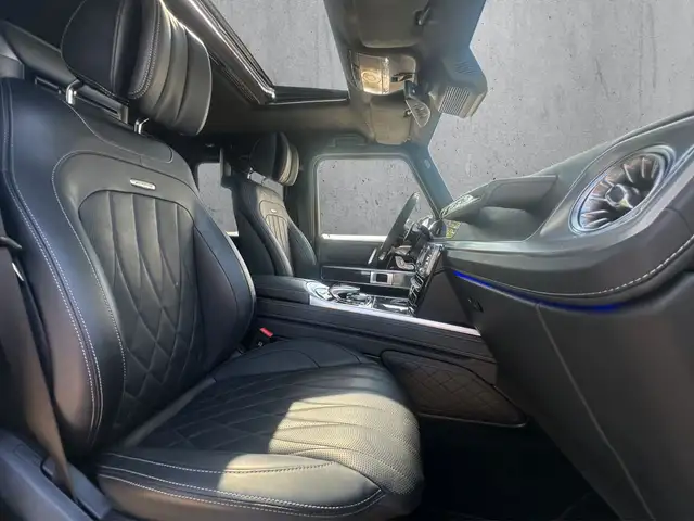Mercedes-Benz G-Class view 16