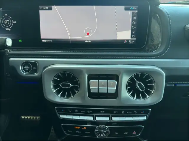Mercedes-Benz G-Class view 27