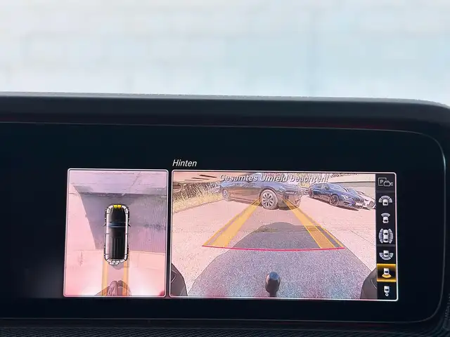 Mercedes-Benz G-Class view 30