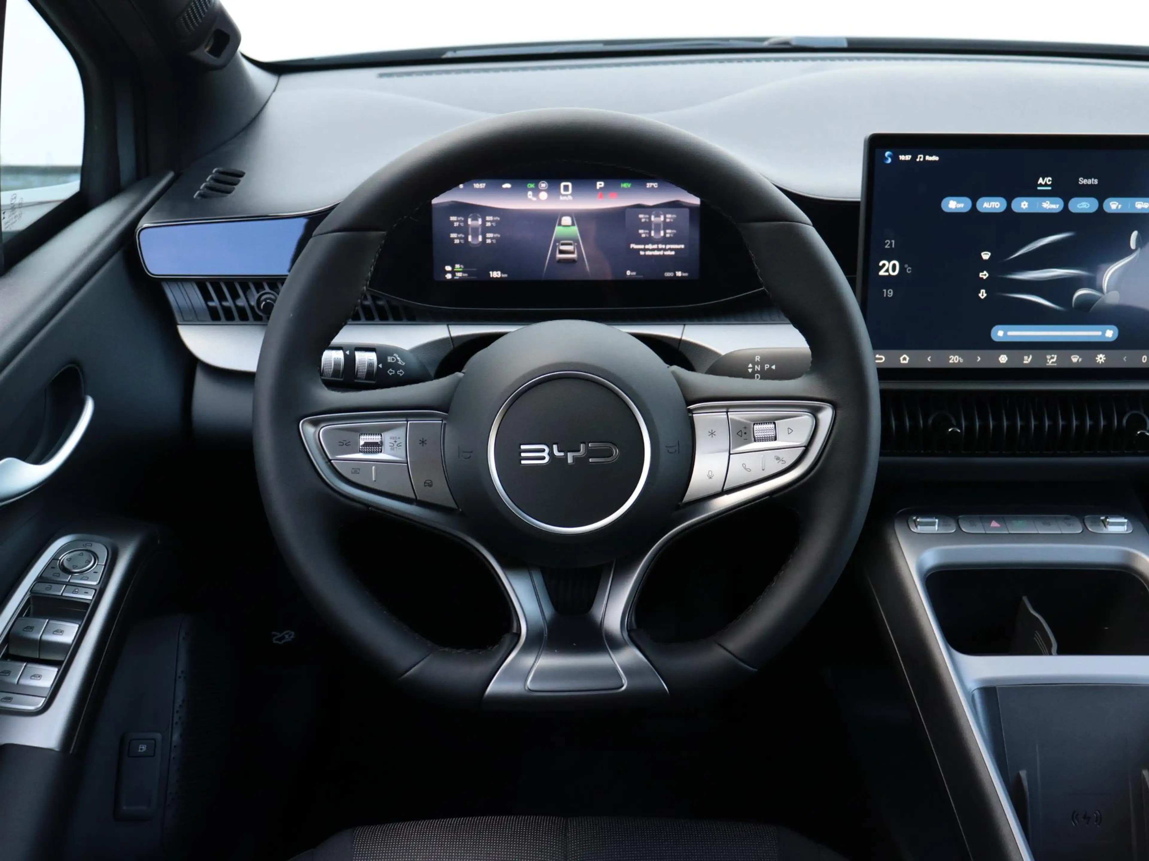 BYD Dolphin G 1.5L DM-i Boost | 105km Elektrisch actieradius | O — photo 11