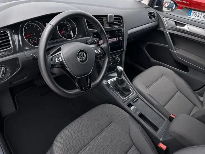 Volkswagen Golf 2019, foto 57
