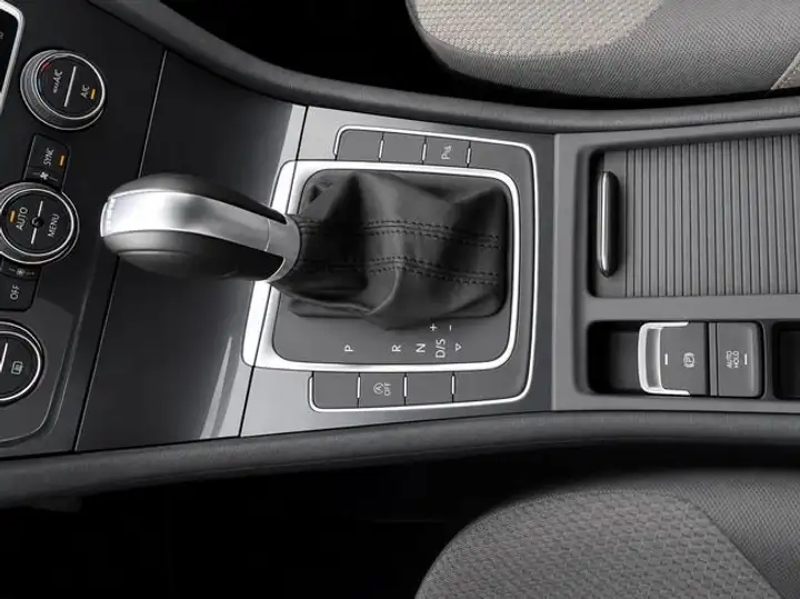 Volkswagen Golf 2019, foto 56