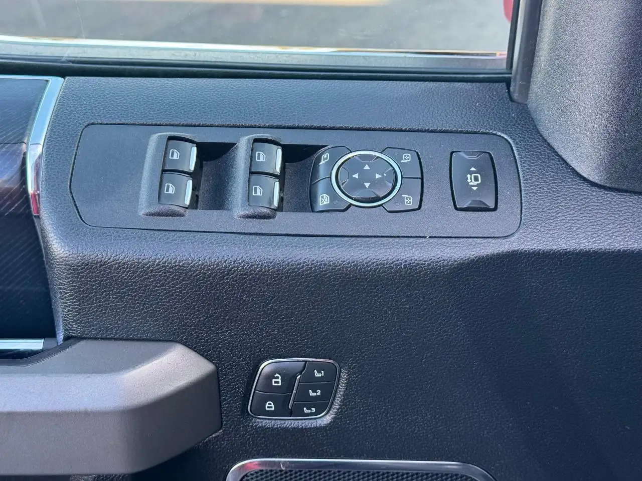 Ford F 350 снимка Ford F 350