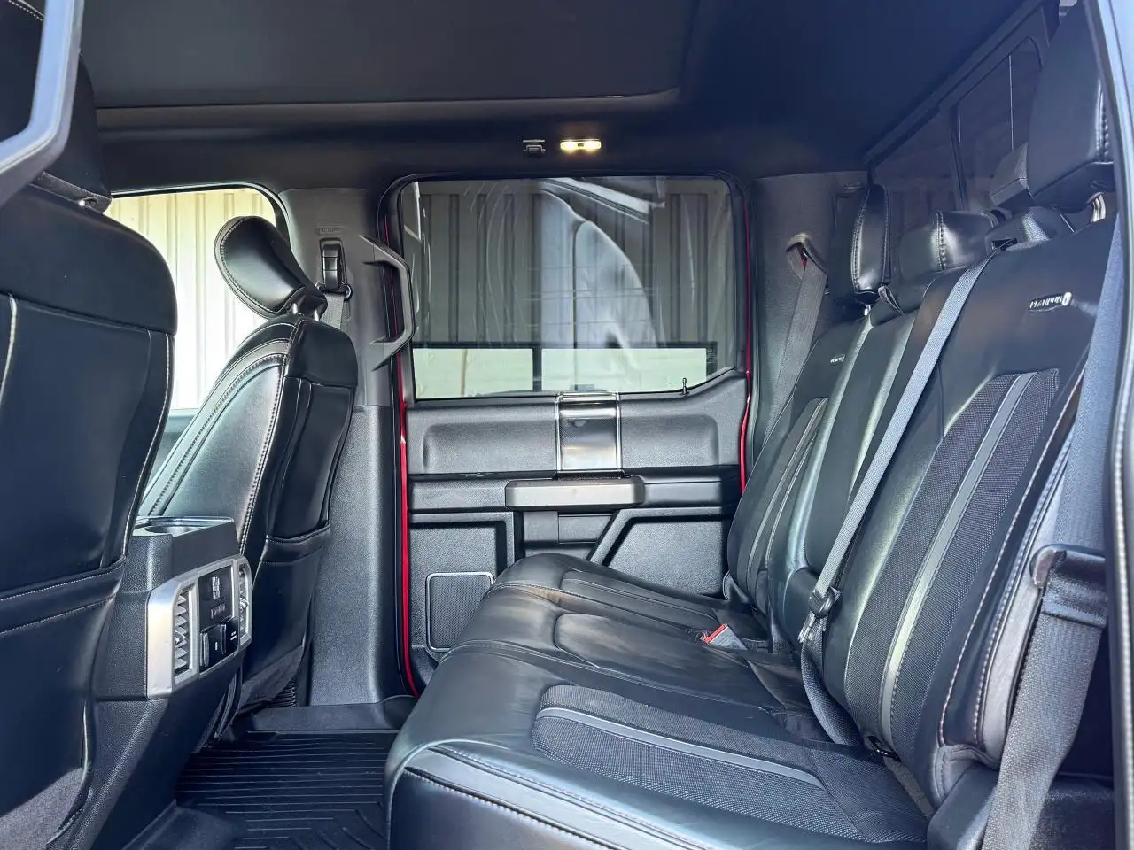 Ford F 350 снимка Ford F 350