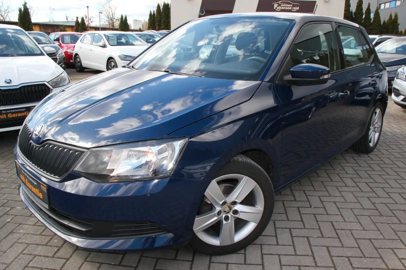 Skoda Fabia Cool Edition Klima/Sitzhz/PDC/Alu/8xReifen Bleu - 2