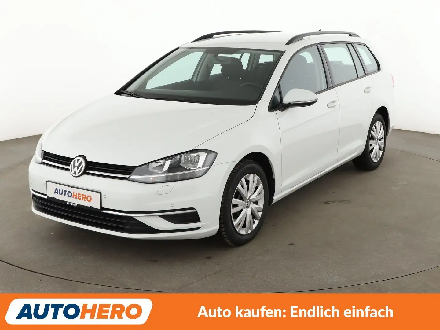 Volkswagen Golf 2.0 TDI Comfortline BM Aut.*NAVI*ACC* Blanc - 1