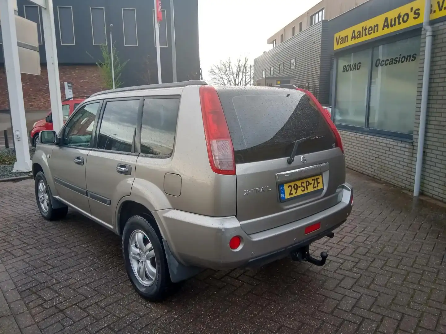 Nissan X-Trail 2.0 Comfort 2wd Grijs - 2