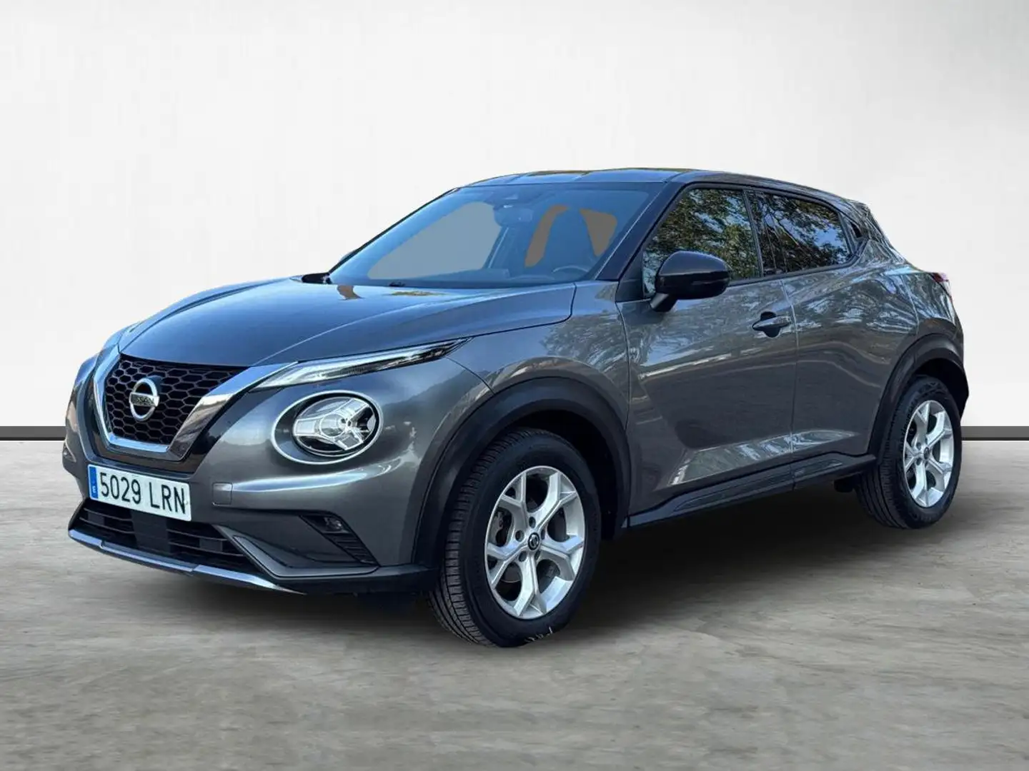Nissan Juke 1.0 DIG-T N-Connecta 4x2 DCT 7 114 Gris - 1