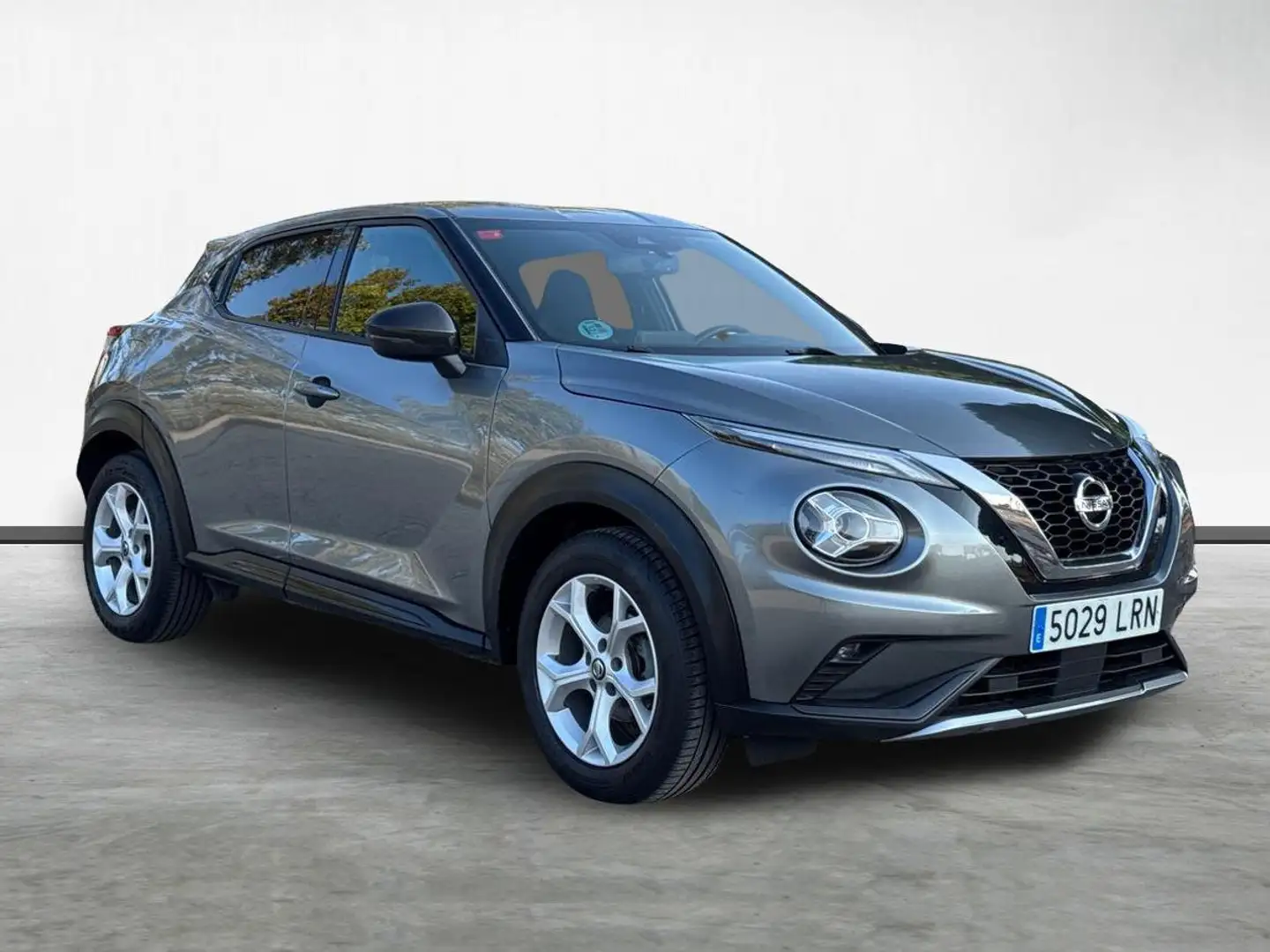 Nissan Juke 1.0 DIG-T N-Connecta 4x2 DCT 7 114 Gris - 2