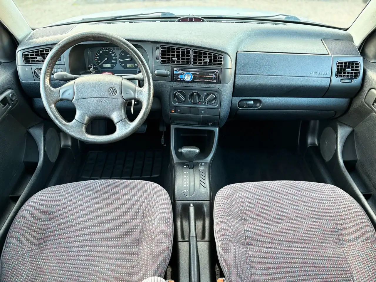 Volkswagen Golf 1.8i Klima eFH Gewinde 17 Zoll Sport ESD, foto 12