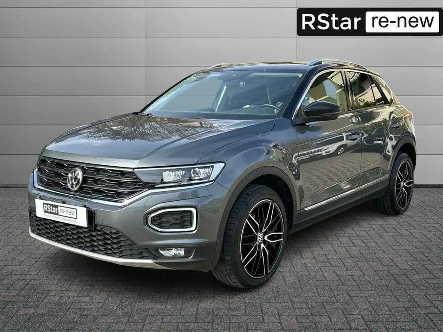 Volkswagen T-Roc 1.6 tdi Advanced Gris - 1
