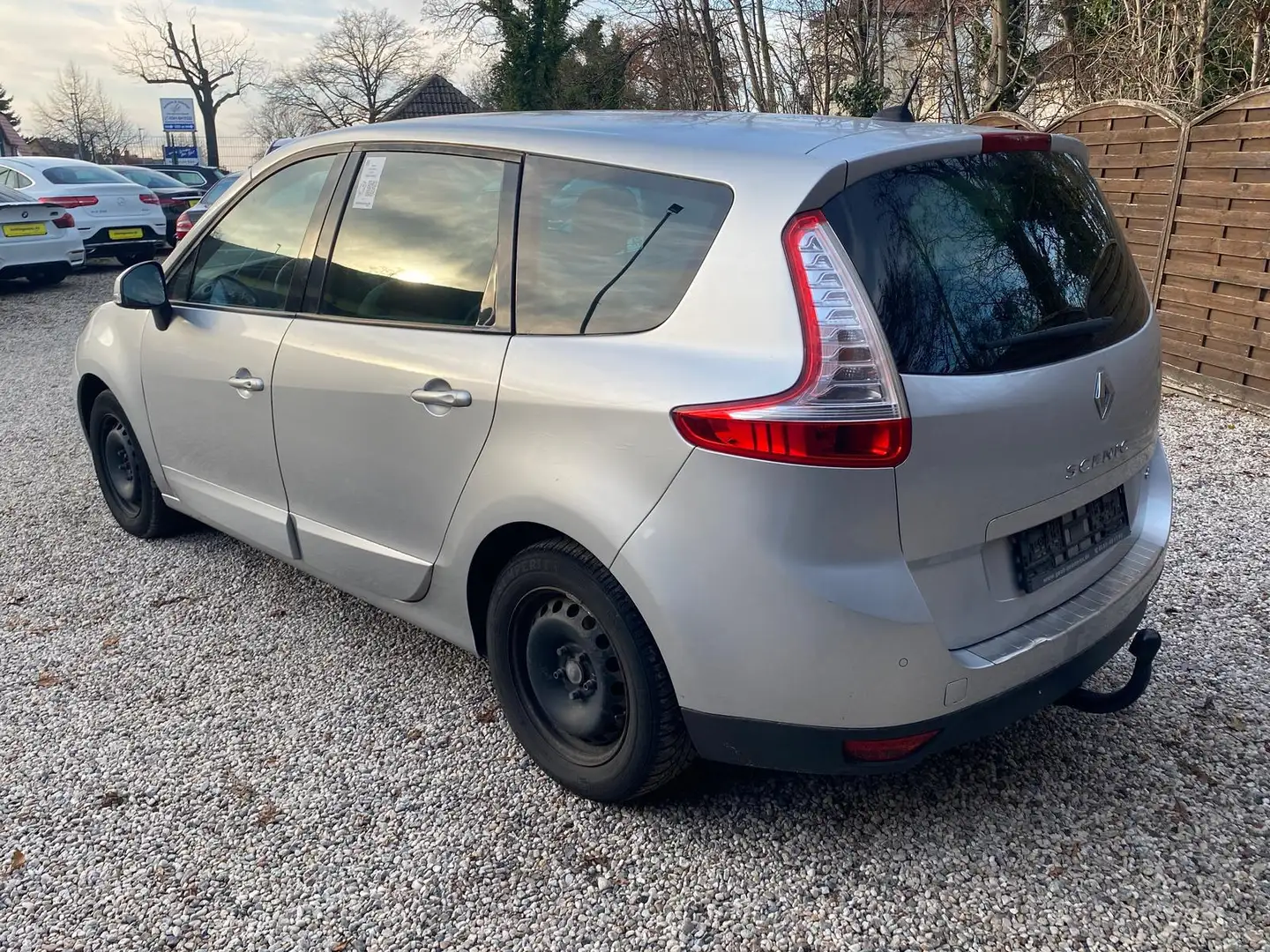 Renault Grand Scenic 1.6 dCi Dynamique Tempomat SHZ TÜV - 2